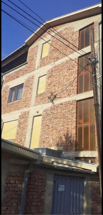 Lovely 1 Bedroom Within Walking Distance, Views Peje Exterior photo